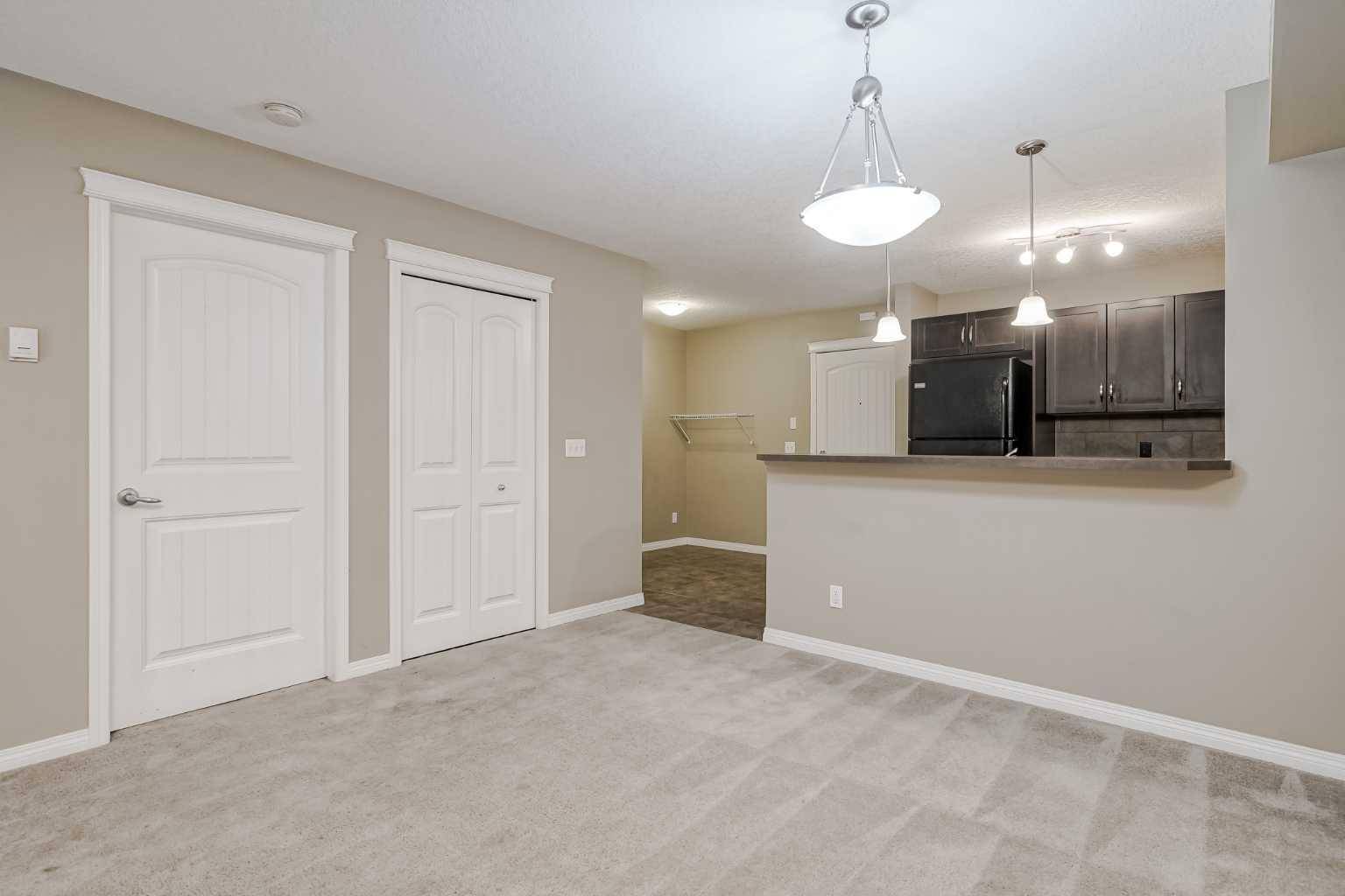 Calgary, AB T2Z0M8,115 Prestwick Villas Southeast #2119