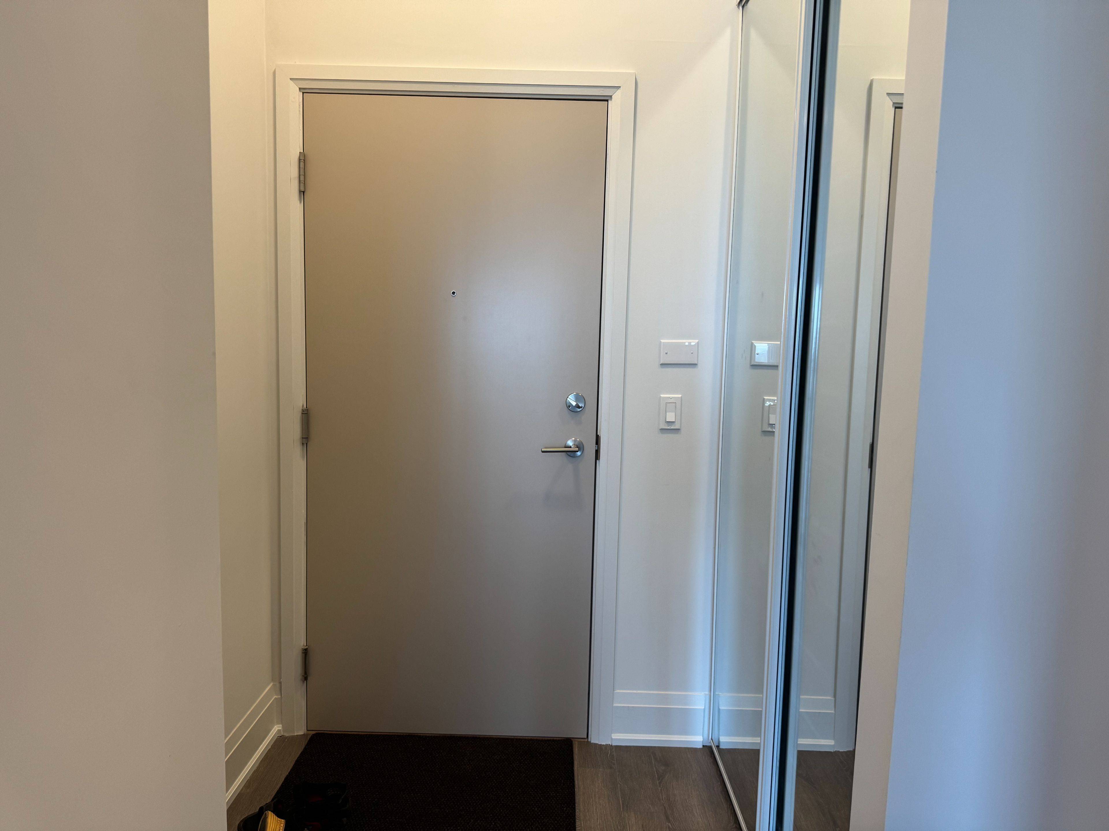 Toronto E09, ON M1G 0A9,20 Meadowglen PL W #2905