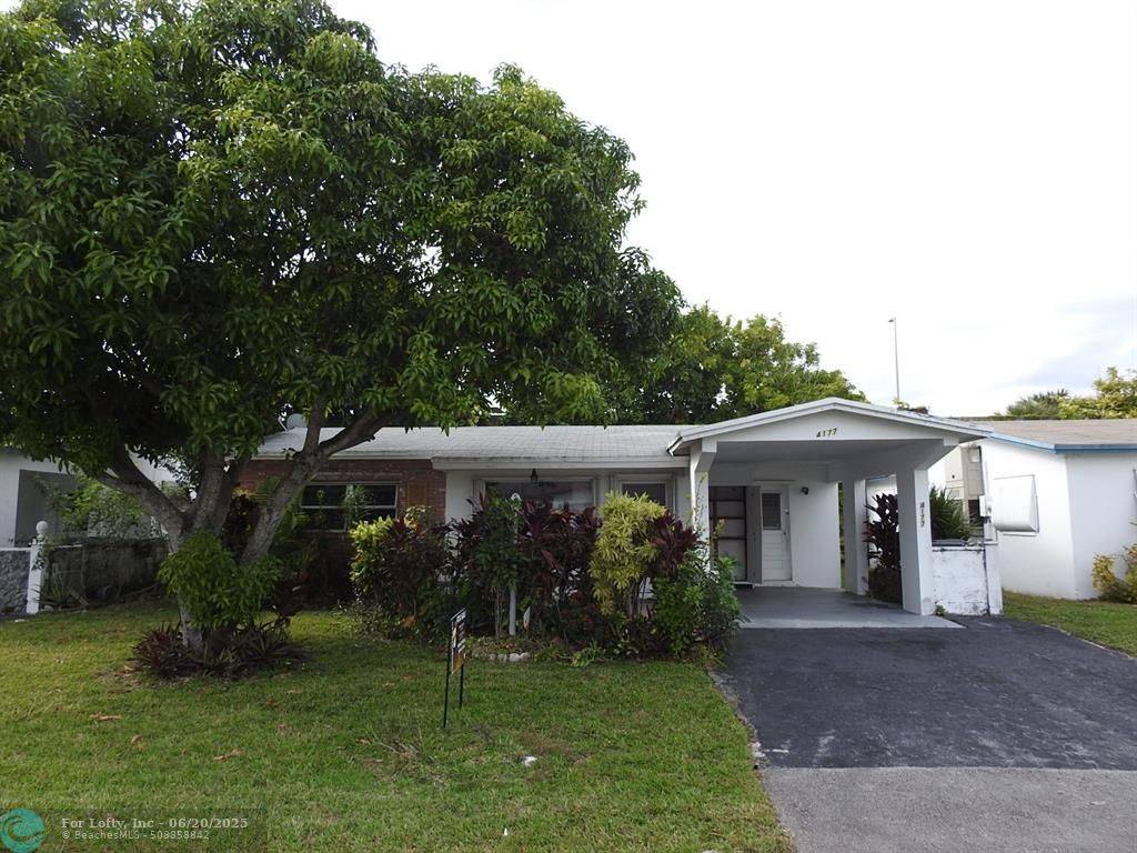 4177 NW 52 Ave,  Lauderdale Lakes,  FL 33319