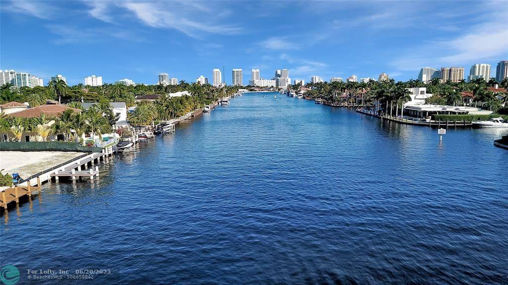 534 Hendricks Isle  #301, Fort Lauderdale, FL 33301