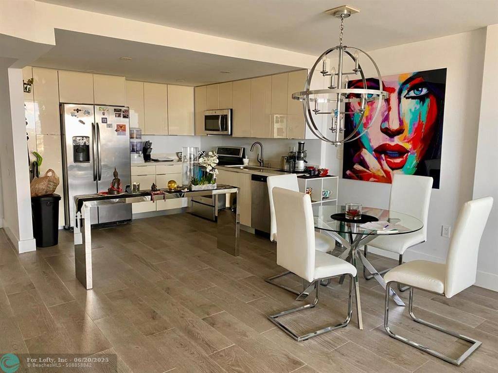 2780 NE 183rd St  #1515, Aventura, FL 33160