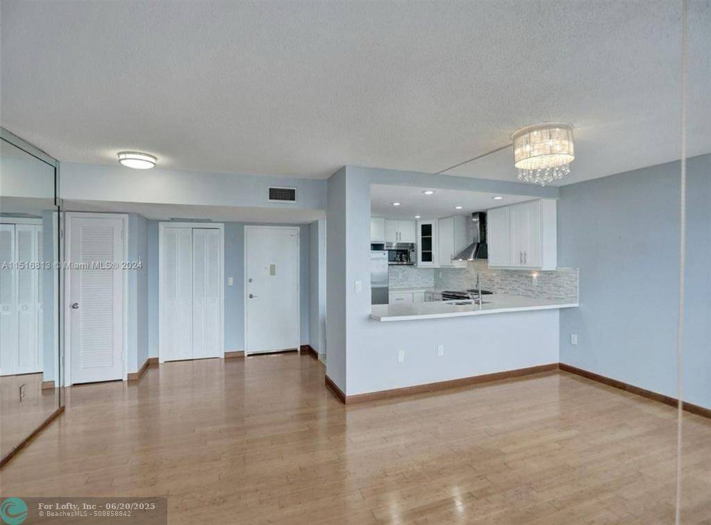 North Miami, FL 33181,[StreetName,UnitNumber,StreetNumber,StreetDirPrefix]