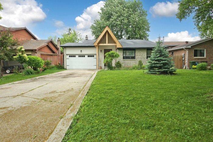 353 Kingsview DR, Caledon, ON L7E 3Z2