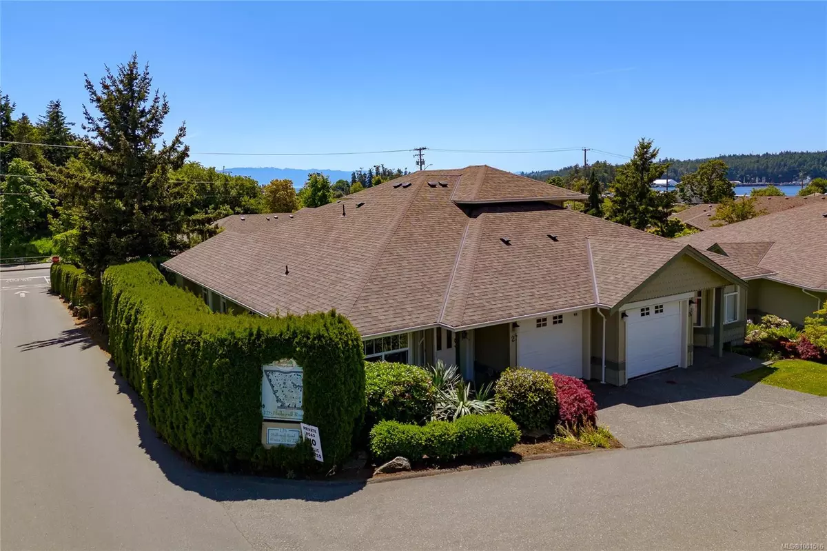 View Royal, BC V9A 7K2,126 Hallowell Rd #27