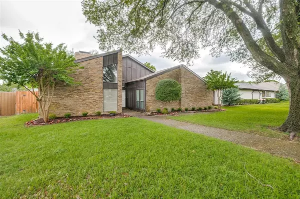 Dallas, TX 75248,6028 Gentle Knoll Lane