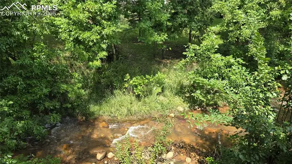 Colorado Springs, CO 80906,122 Creekside LN