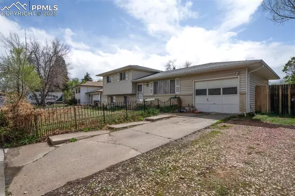 Colorado Springs, CO 80918,4518 Bella DR