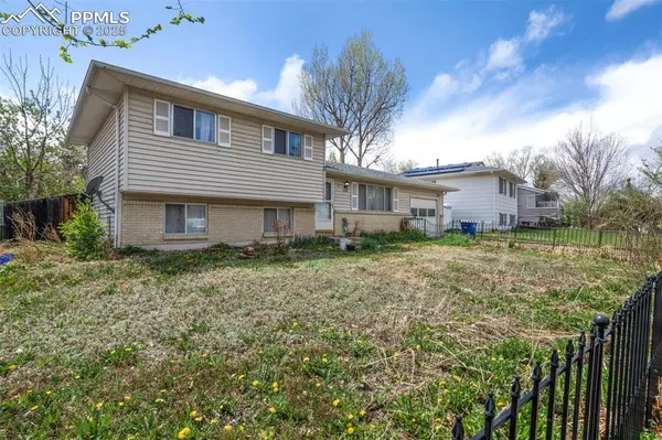 Colorado Springs, CO 80918,4518 Bella DR