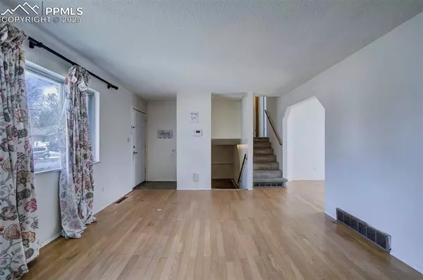 Colorado Springs, CO 80918,4518 Bella DR