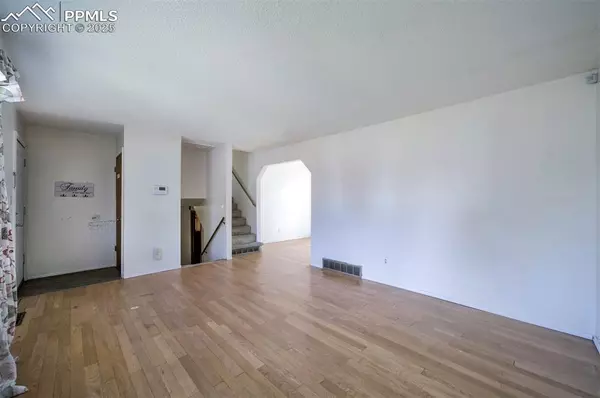 Colorado Springs, CO 80918,4518 Bella DR