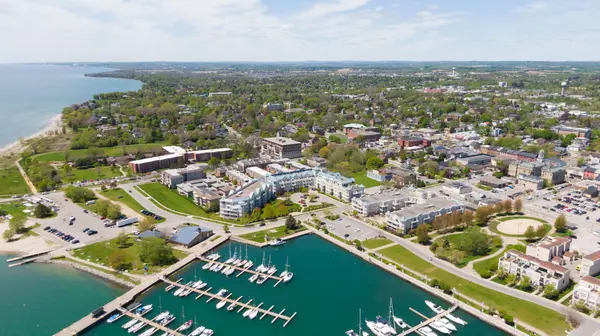 145 Third ST #108, Cobourg, ON K9A 5X1