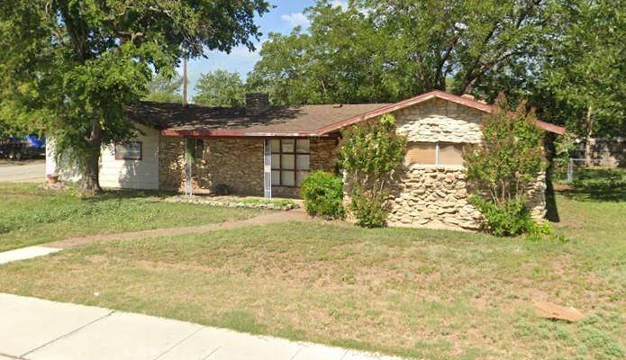 1003 N Bridge Street, Brady, TX 76825