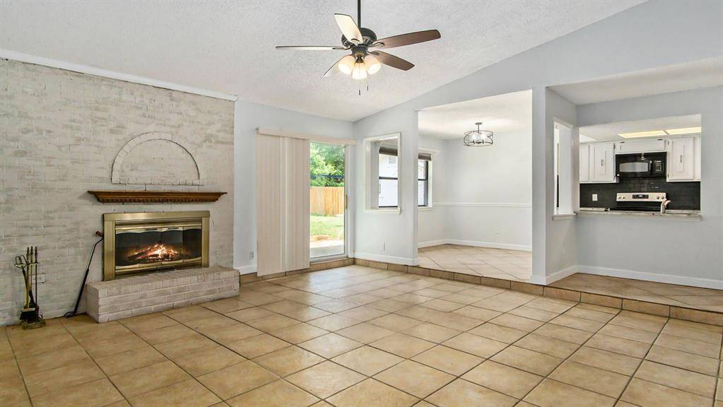 Arlington, TX 76006,1934 Lost Creek Drive