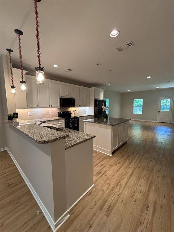 Terrell, TX 75160,109 W Damon Street