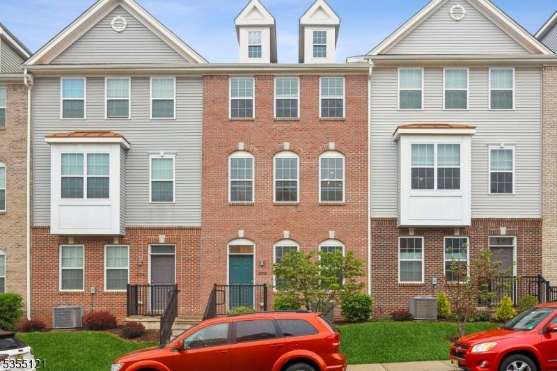 2008 Switzer Ave, Sayreville Boro, NJ 08859