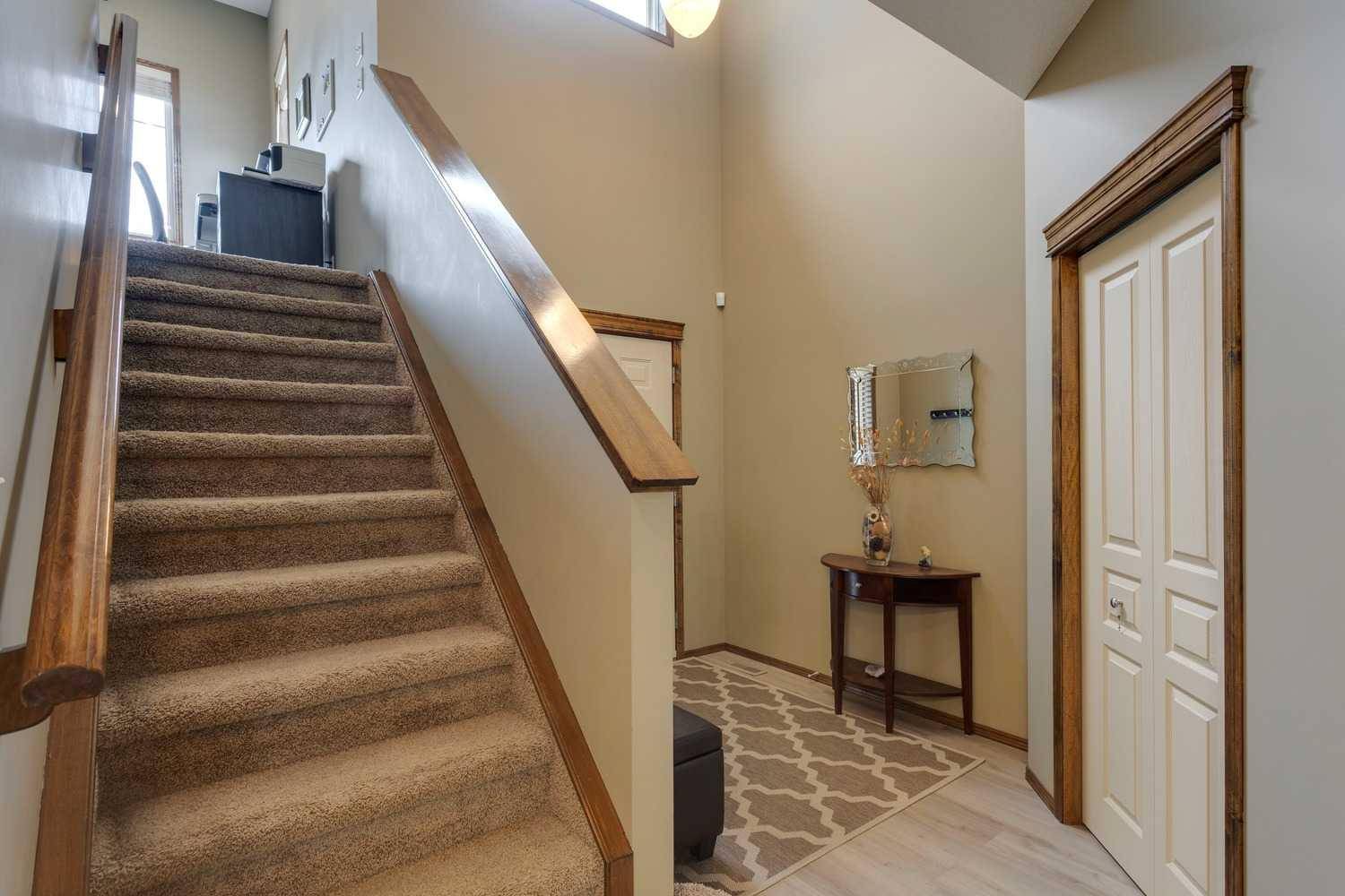 Calgary, AB T3L 3A2,132 Tuscany Vista CRES NW