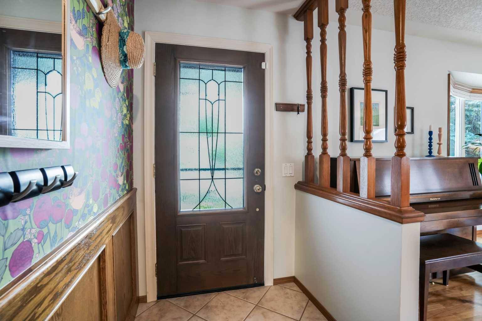 Calgary, AB T2K 4N5,1011 Hunterston PL Northwest