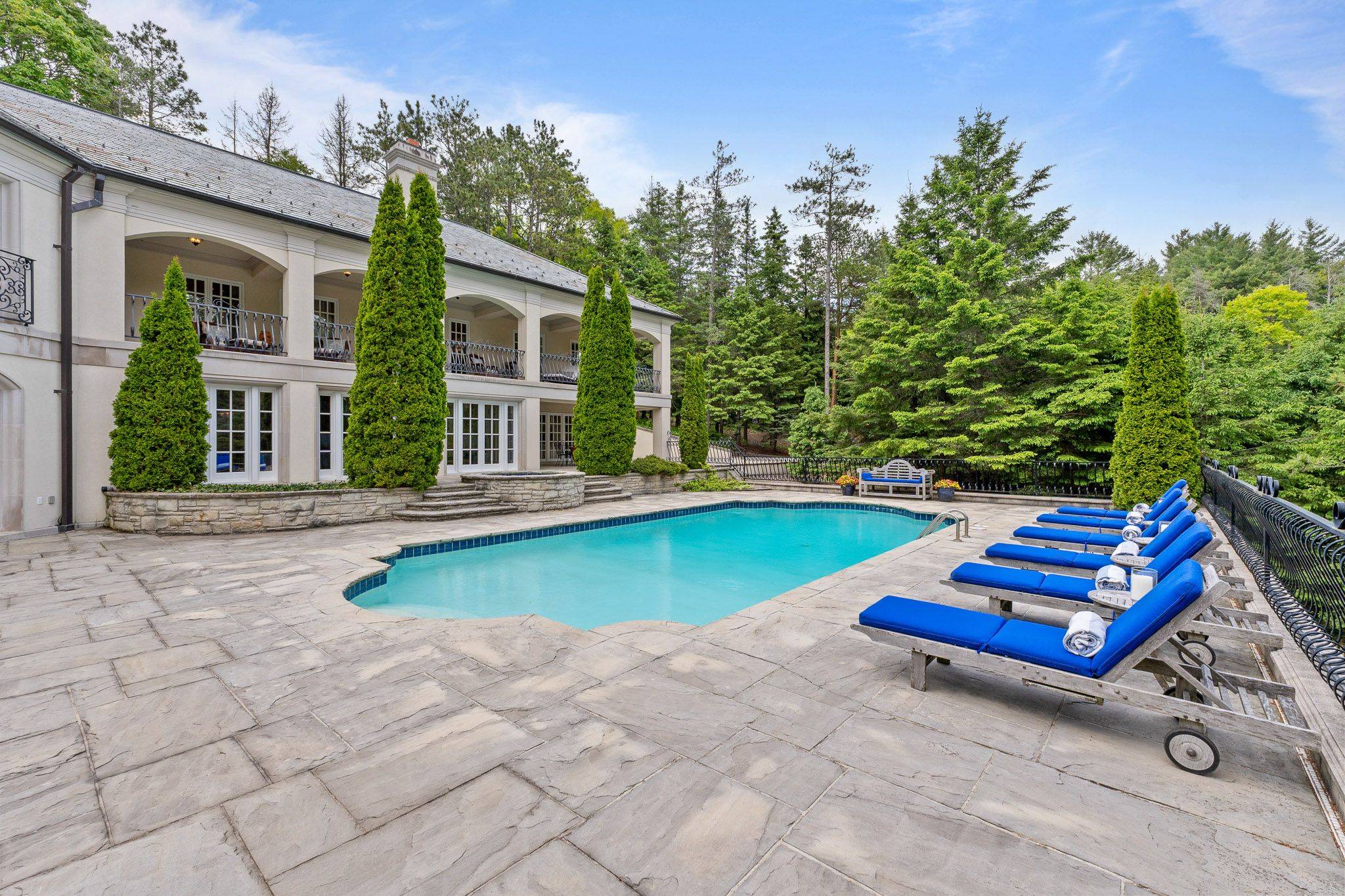 Scugog, ON L9P 1R4,68 Crows Pass RD