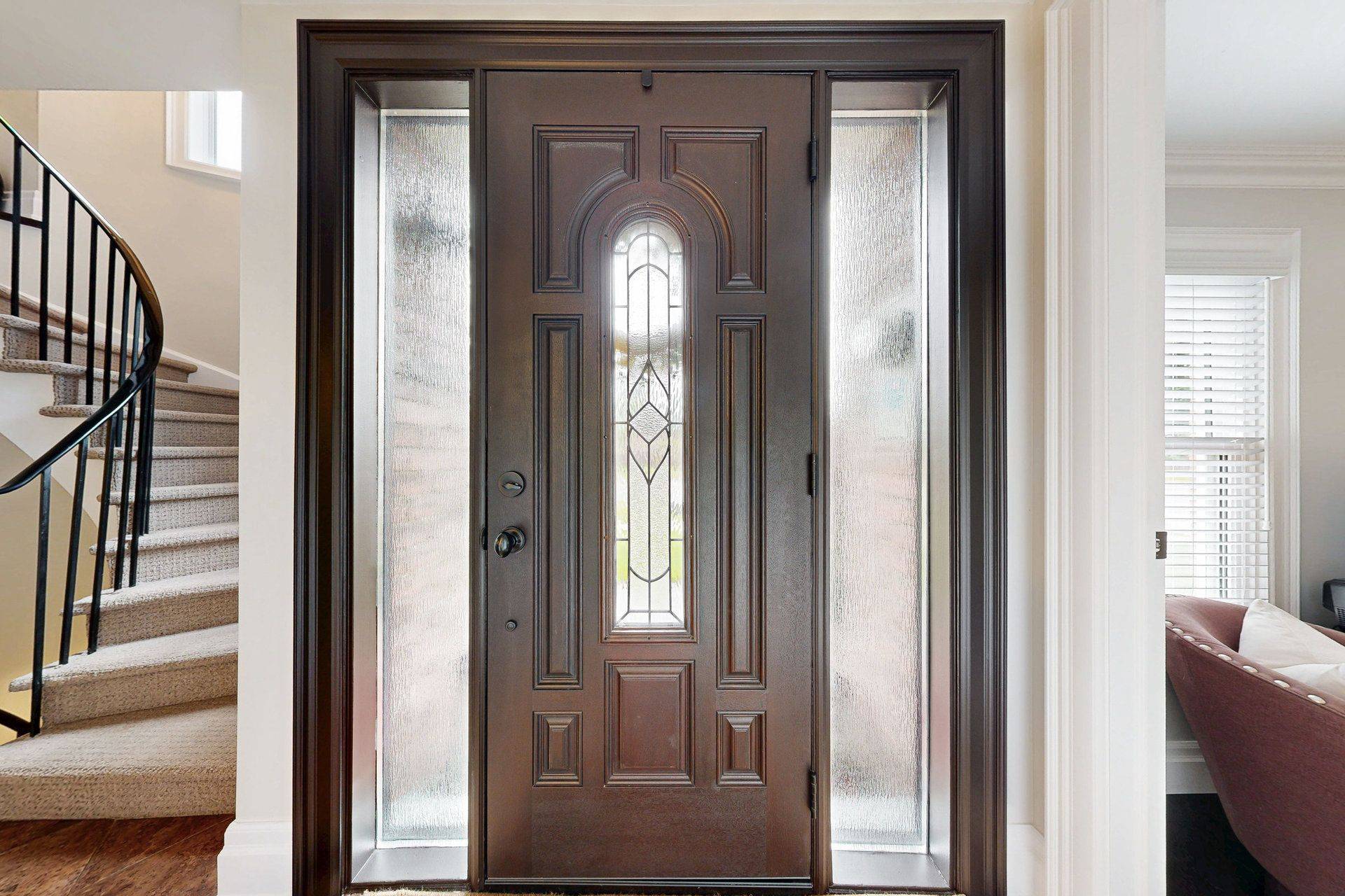 Oakville, ON L6M 1C4,1088 Runnymead CRES