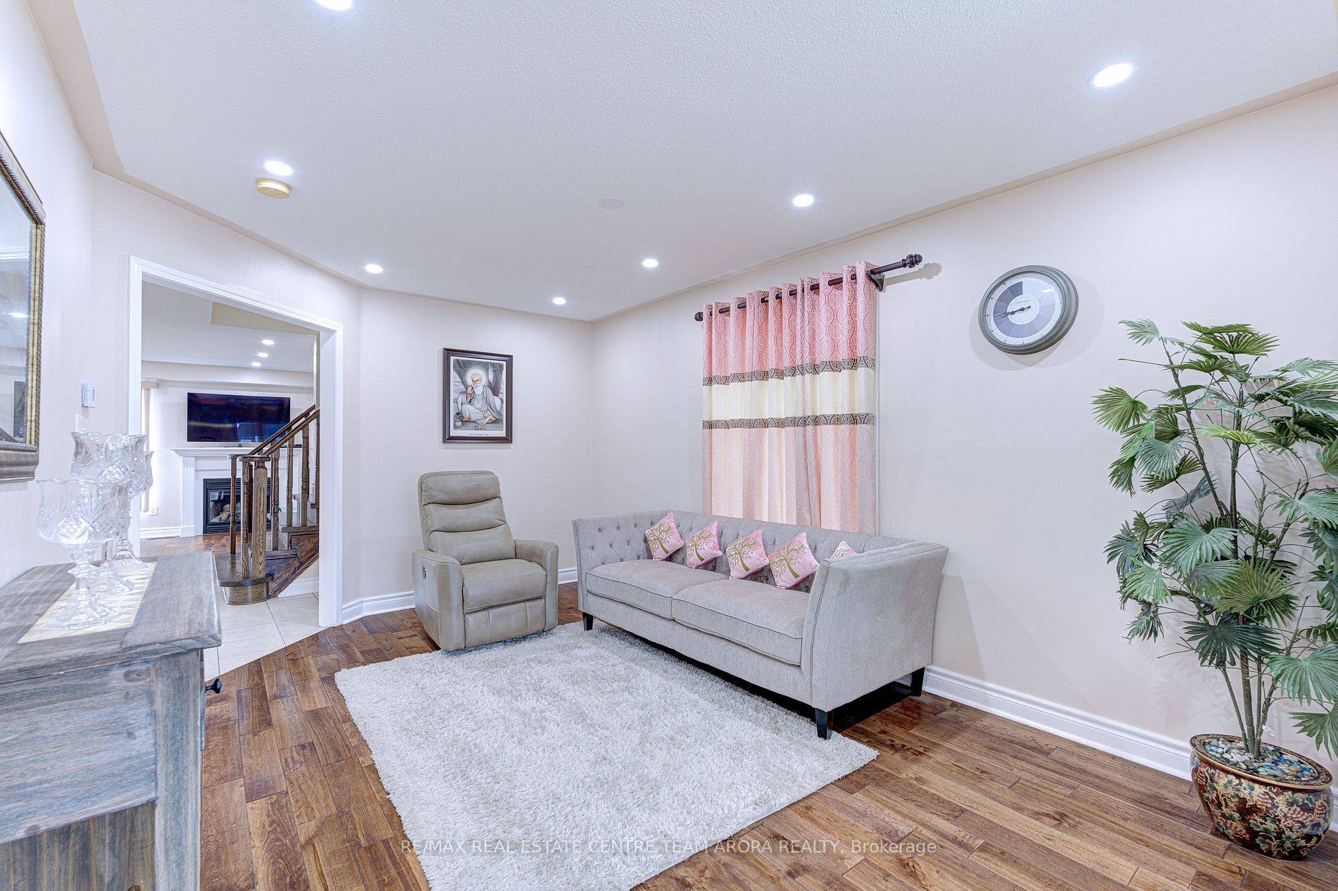 Brampton, ON L6P 2M2,27 Beresford CRES
