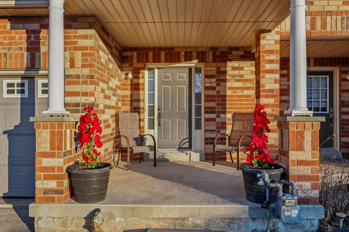 Milton, ON L9T 6J8,1268 Cartmer WAY