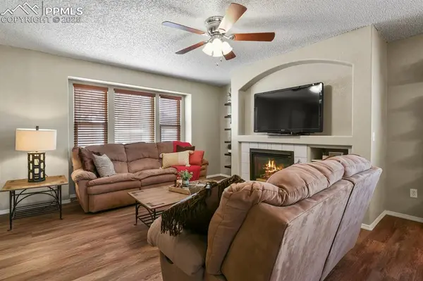 Colorado Springs, CO 80915,2456 Duffield DR