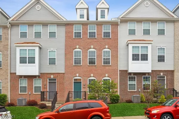 2008 Switzer Ave, Sayreville Boro, NJ 08859