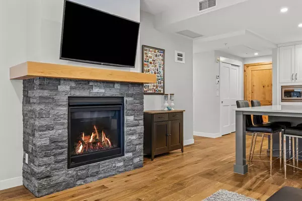 Canmore, AB T1W 0N5,1315 Spring Creek Gate #102