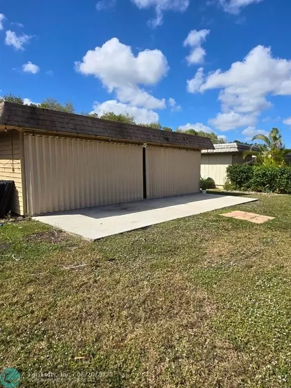 Tamarac, FL 33321,6504 NW 74th Ave