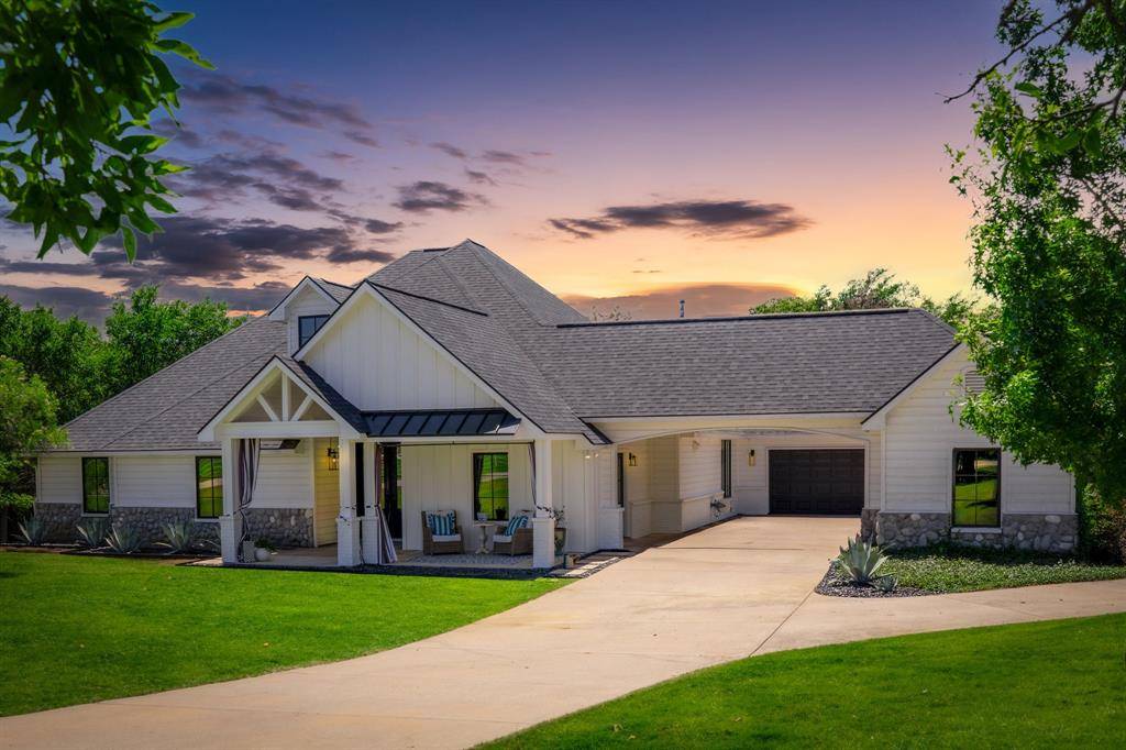 1901 Spring Mountain Road, Cross Roads, TX 76227