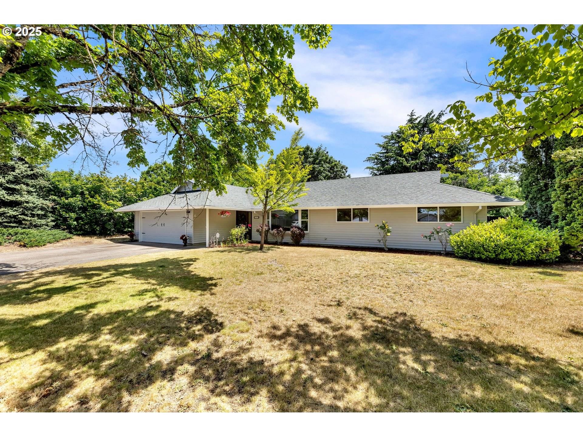 Vancouver, WA 98683,809 SE 119TH AVE