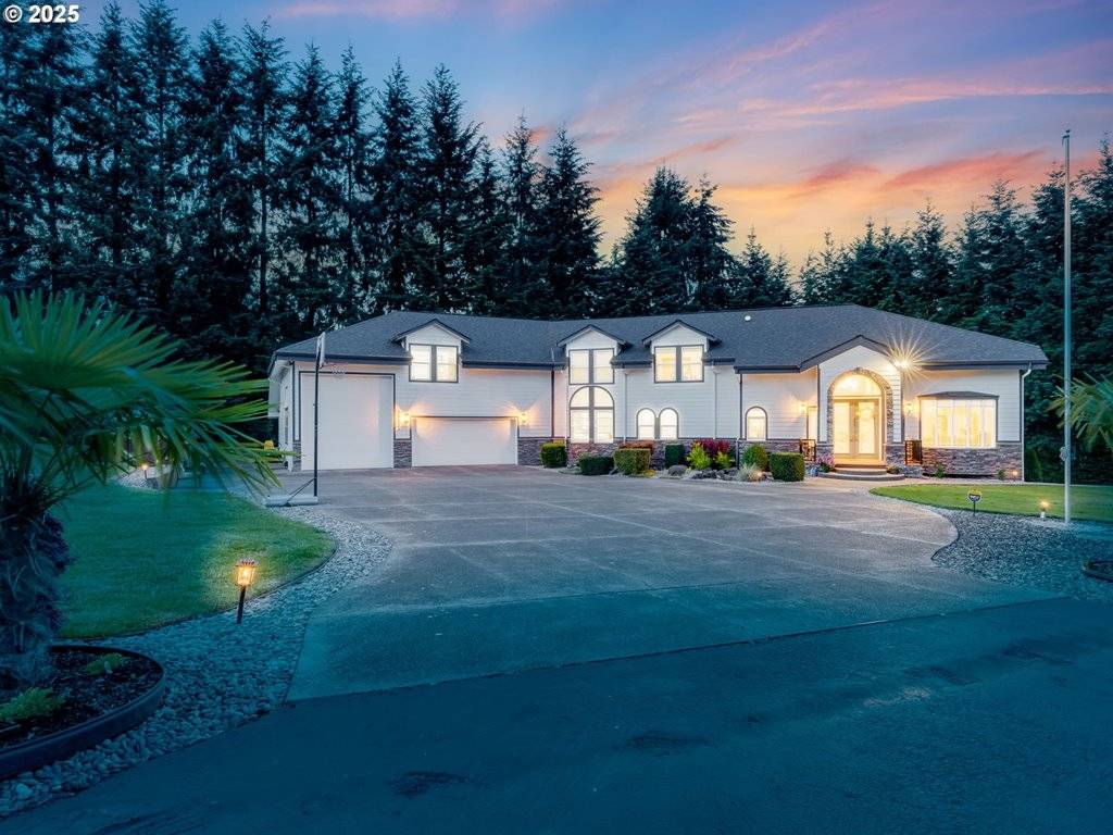 15425 NW 21ST AVE, Vancouver, WA 98685