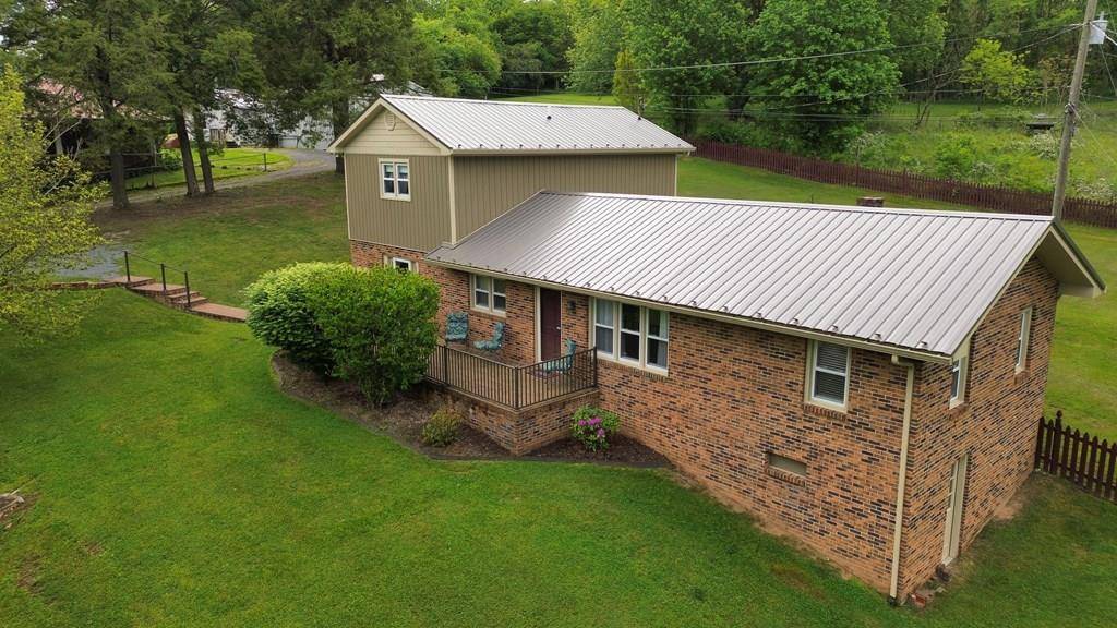 32160 Rambo Street, Damascus, VA 24236