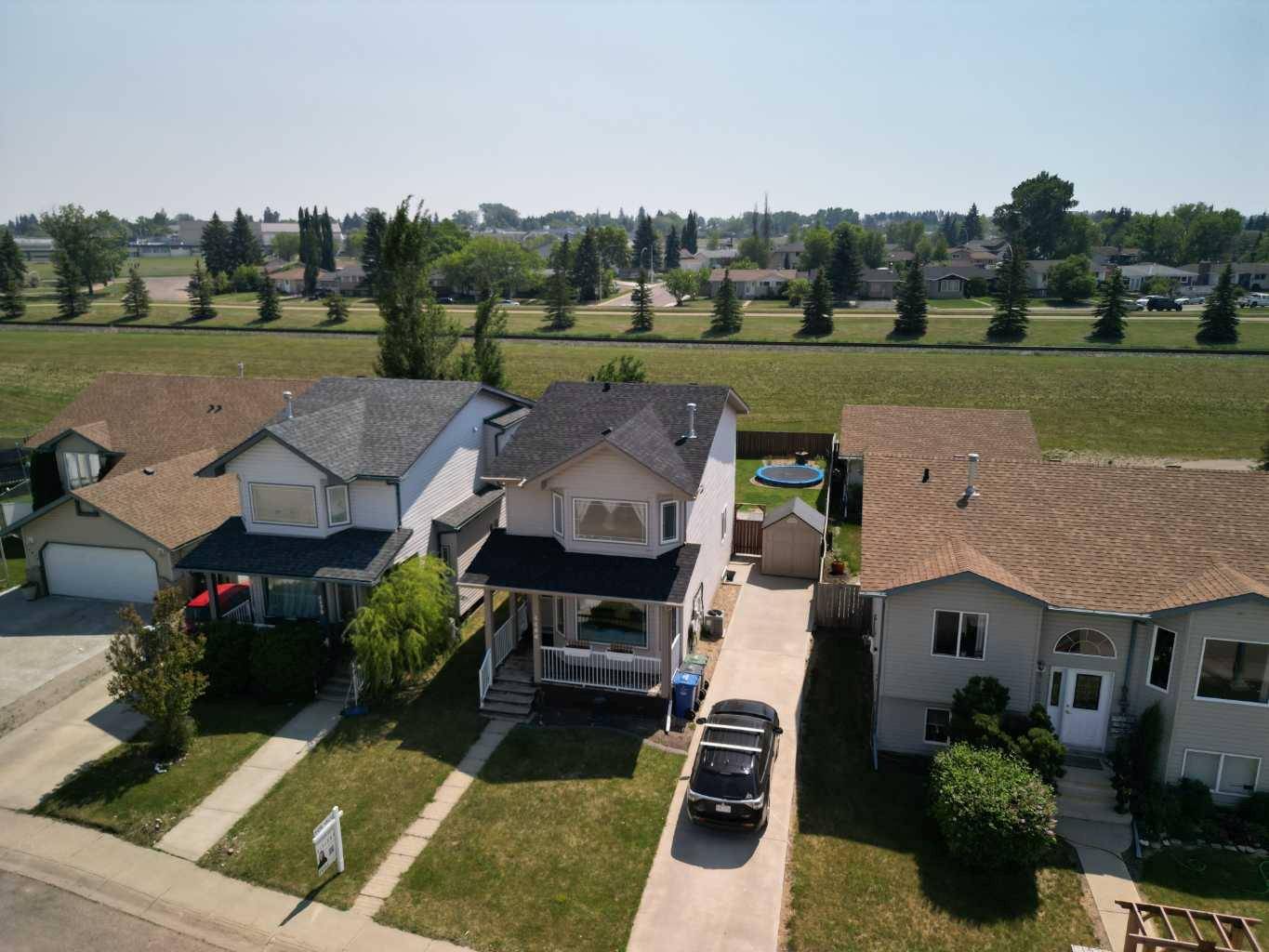Innisfail, AB T4G 1X8,4466 54A Avenue Crescent