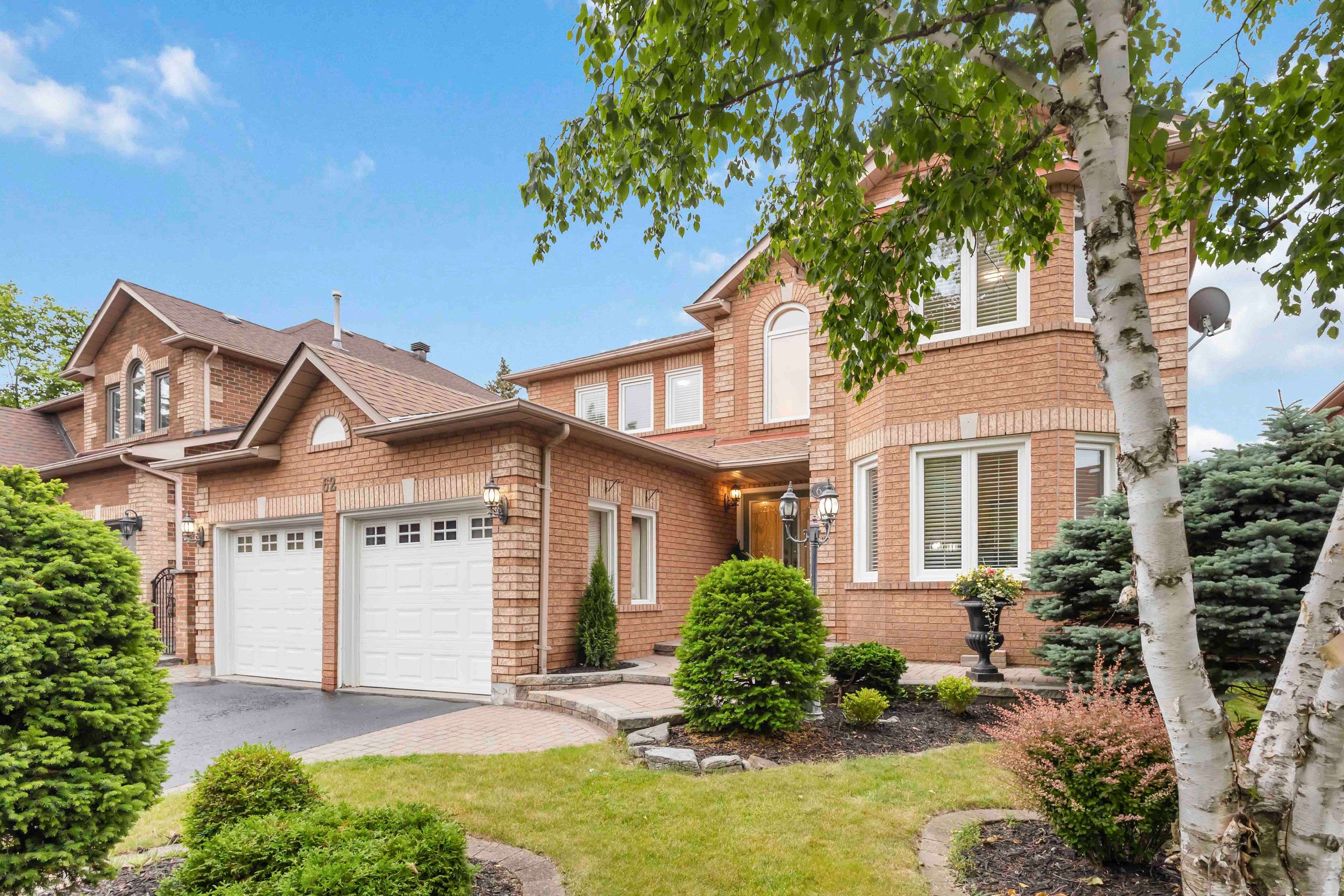 Whitby, ON L1R 2E5,62 Chiltern PL