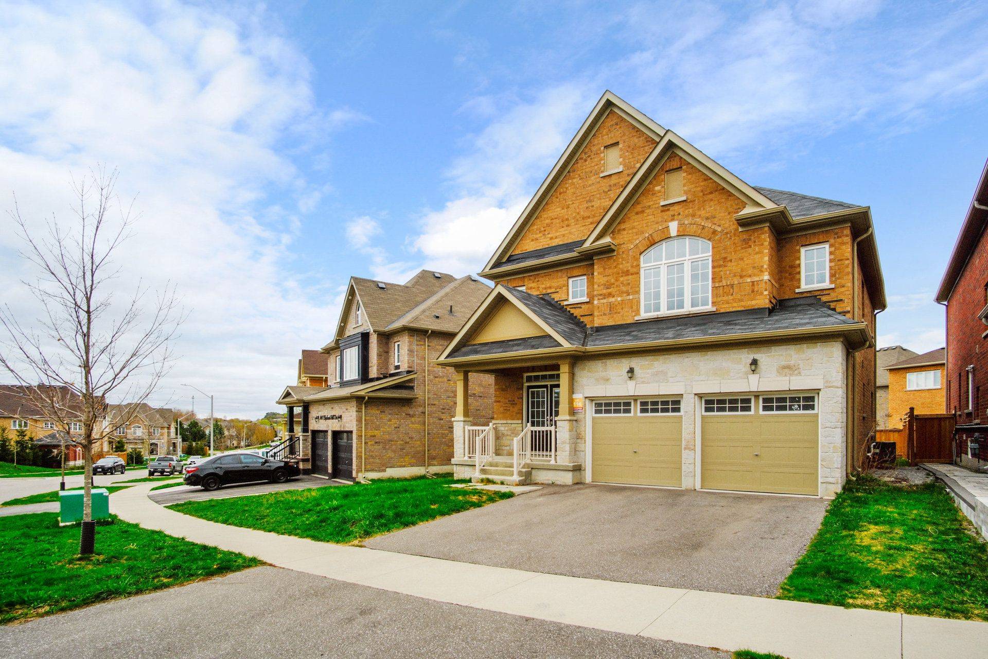 Clarington, ON L1C 0V9,137 Elephant Hill DR