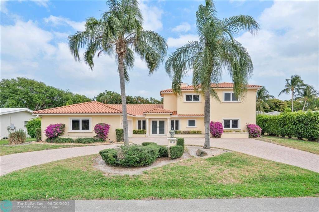 20 Saranac Rd, Sea Ranch Lakes, FL 33308