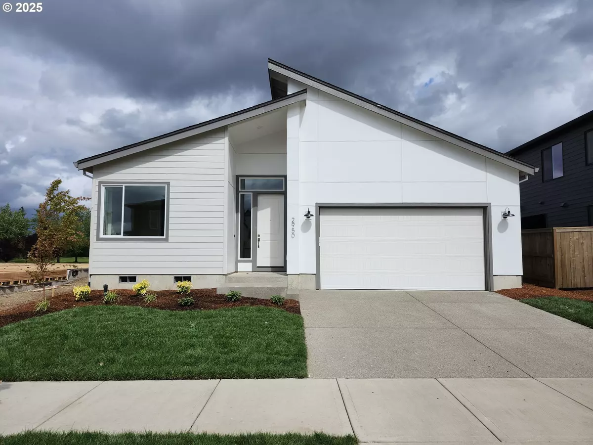 Woodburn, OR 97071,2950 Olympic ST #20