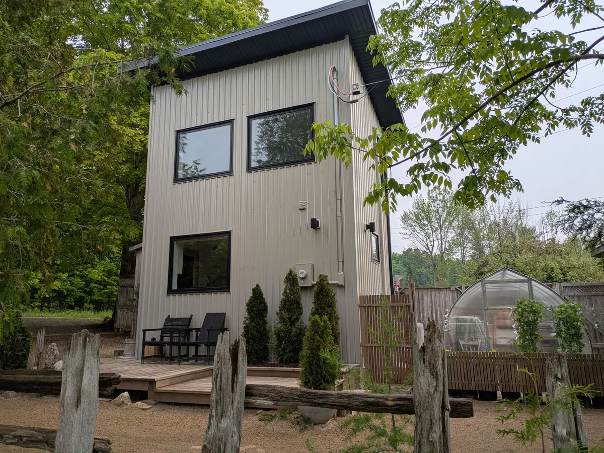 South Bruce Peninsula, ON N0H 1X0,9 Summer AVE