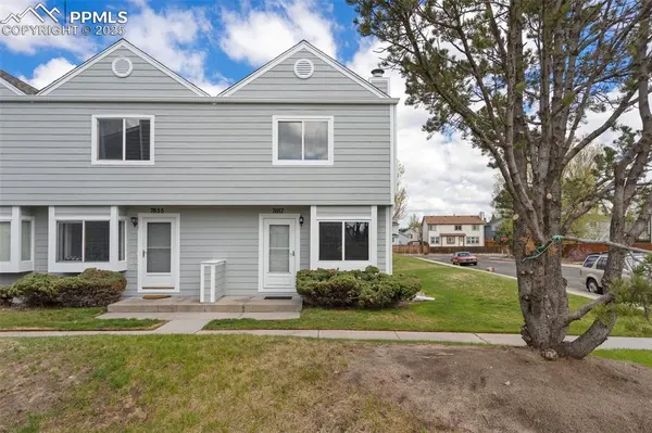 7657 Lexington Manor DR, Colorado Springs, CO 80920