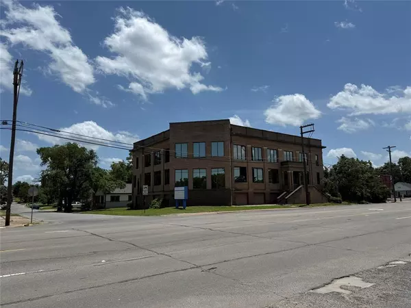 Denison, TX 75020,1100 S Austin Avenue