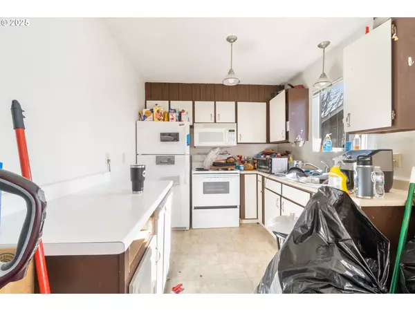 North Bend, OR 97459,1662 MCPHERSON ST