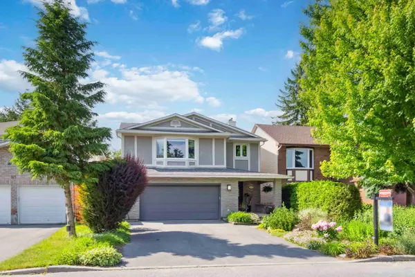 Cityview - Parkwoods Hills - Rideau Shore, ON K2E 7R1,113 Four Seasons DR