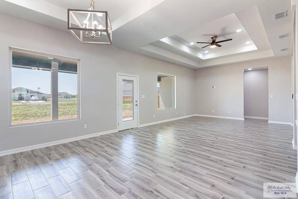 Brownsville, TX 78520,5208 TRINITY RIVER CIR