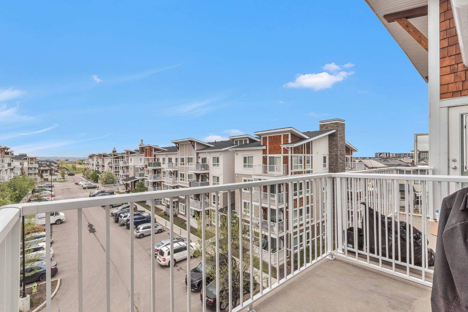 Calgary, AB T3N 0P5,302 Skyview Ranch DR NE #6407