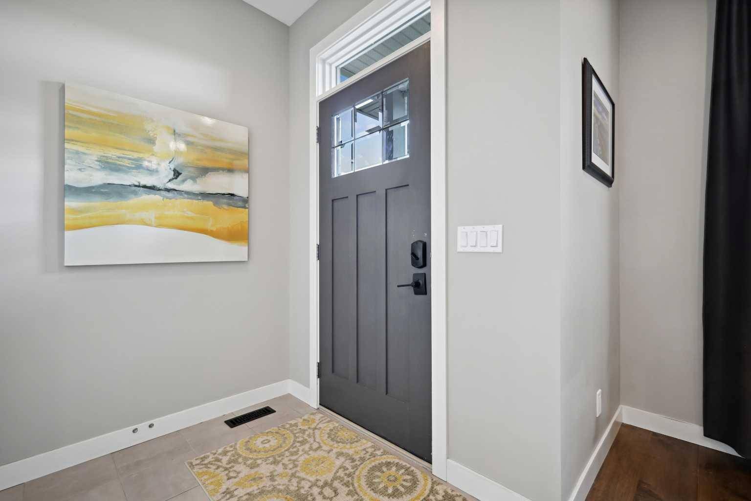Calgary, AB T3B 0R7,4340 19 AVE Northwest