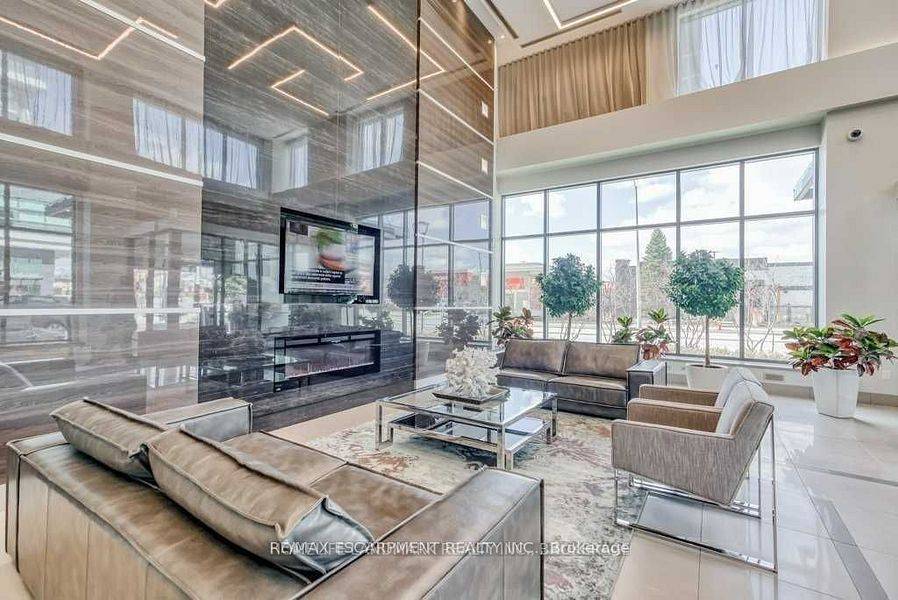 Mississauga, ON L5B 4M6,3975 Grand Park DR #3109
