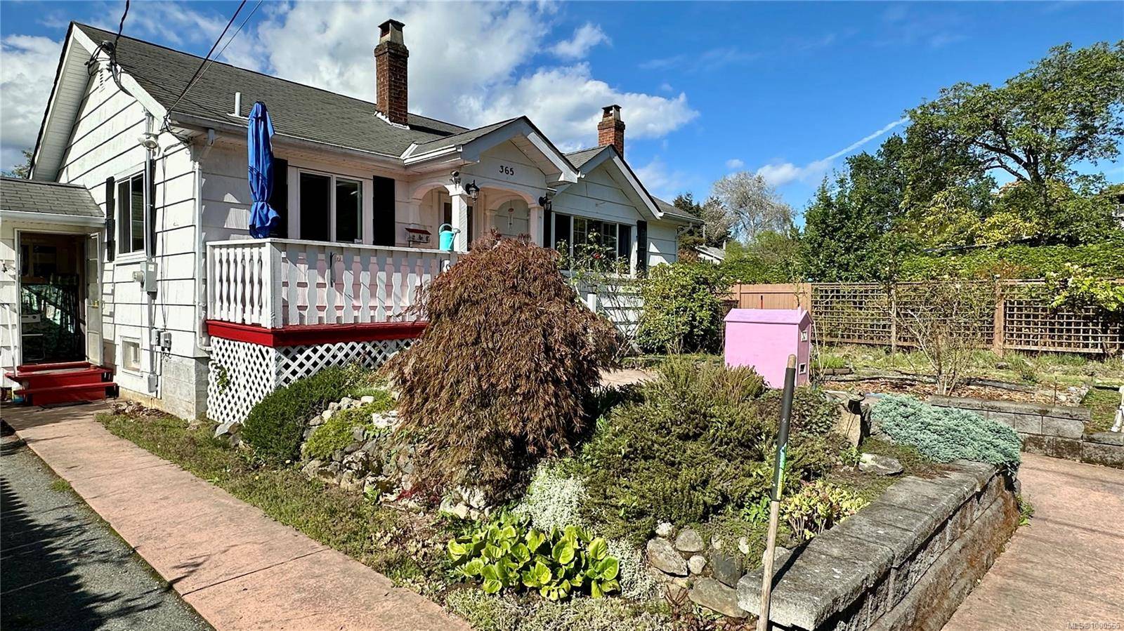 Nanaimo, BC V9R 3R8,365 Howard Ave