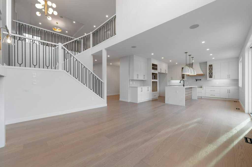 Chestermere, AB T1X 2T9,351 Waterford GRV