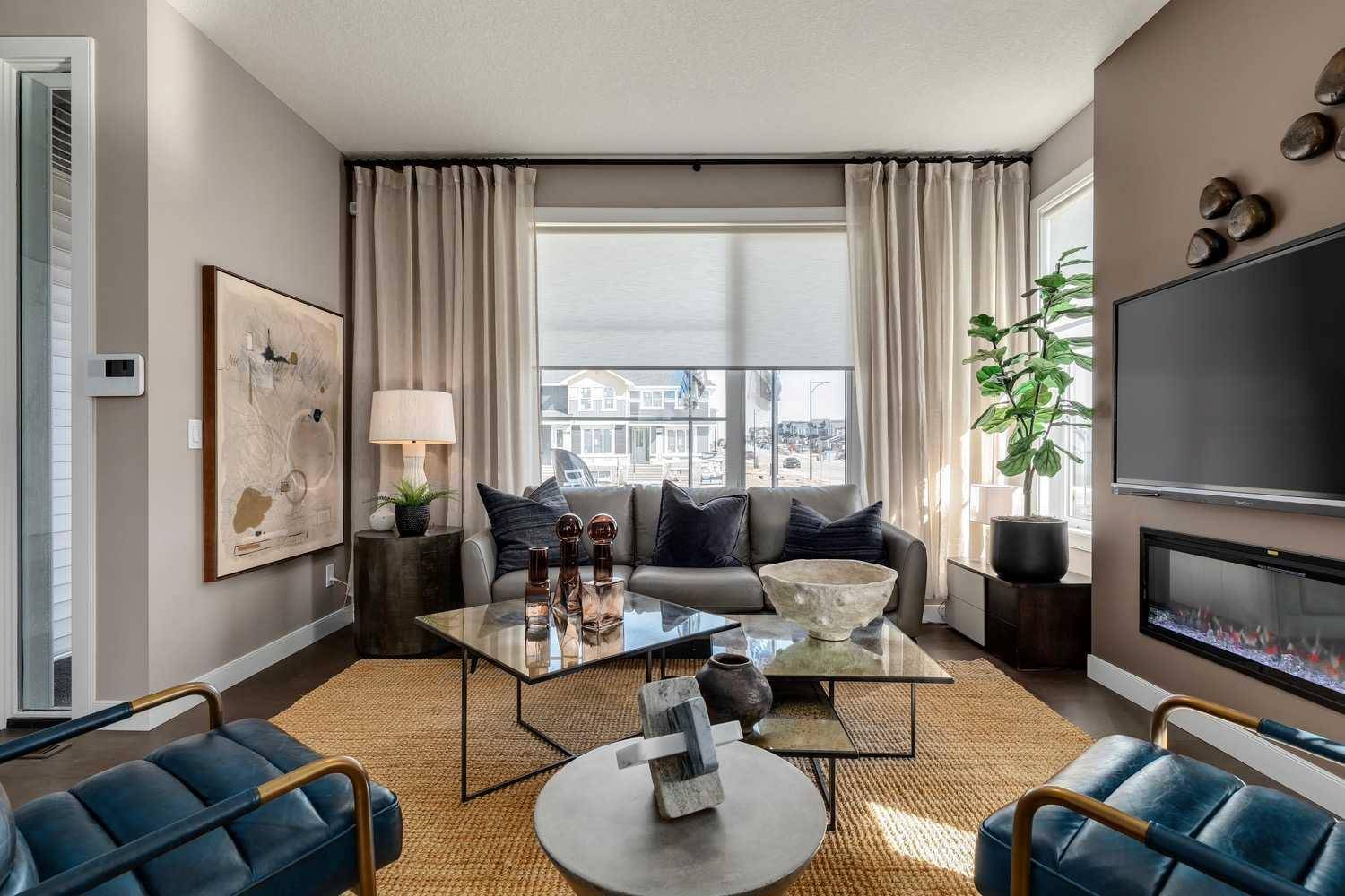 Chestermere, AB T1X 2Z7,320 Waterford BLVD